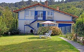 La casita de Matilde con jardín privado en Barrika